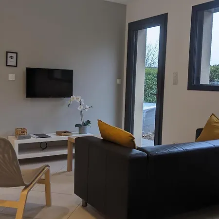 Vakantiehuis #03 - Le 60 - Confortables Combines Villieu